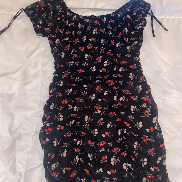 Black Mini dress with floral design. - Picture 2 of 7